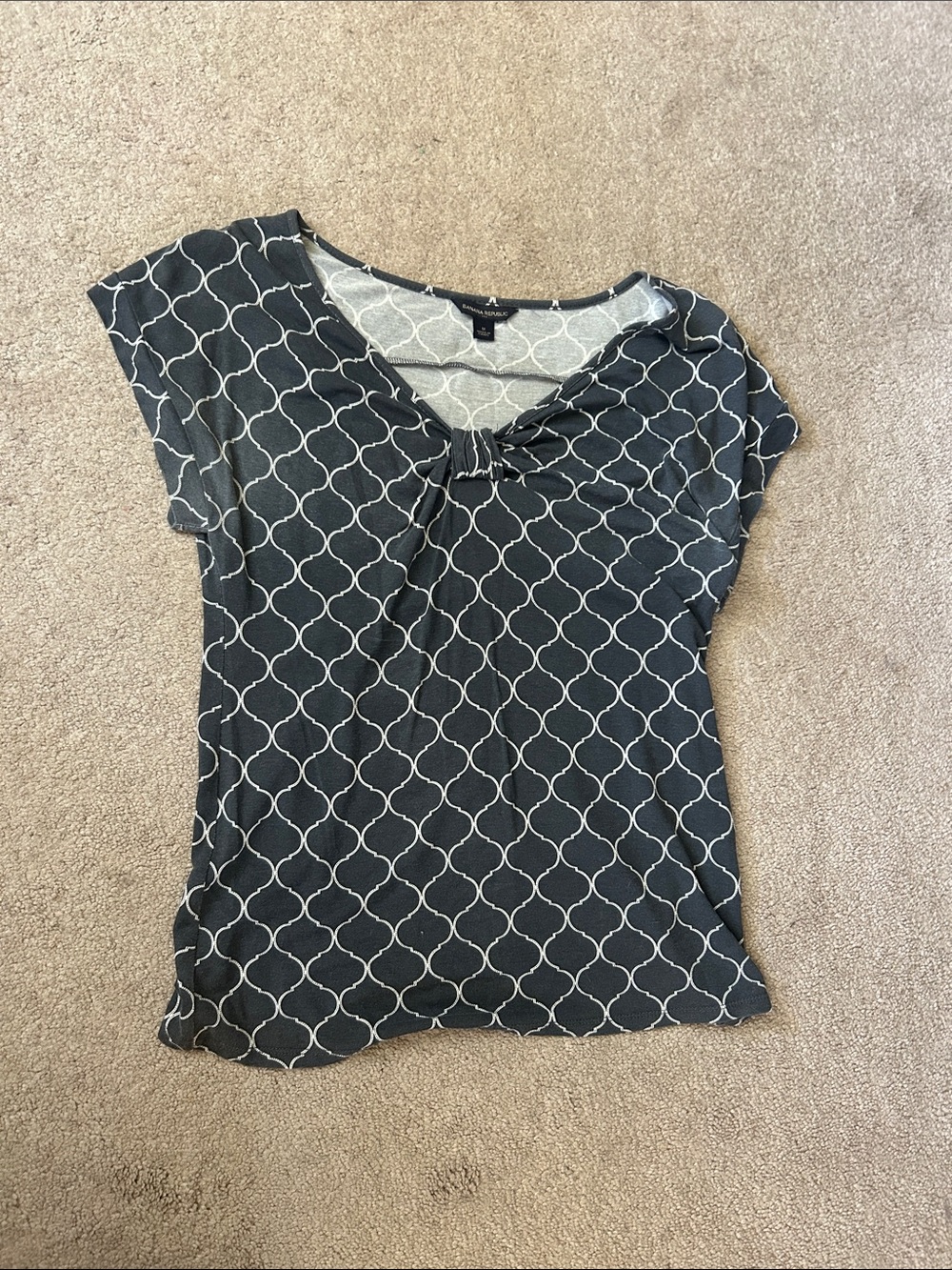 Banana Republic Black Geo-Print Knot Front Short Sleeve Blouse
